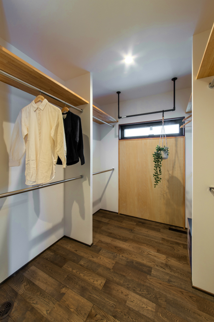 広々としたファミリークローク