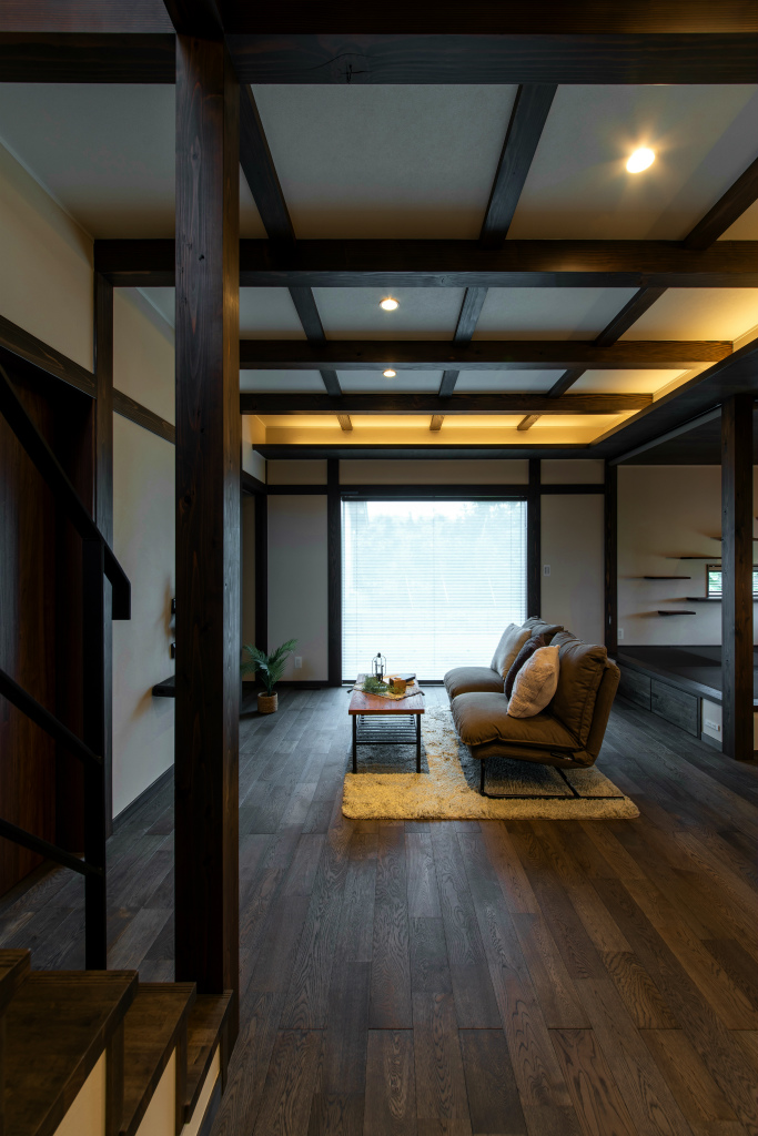 化粧梁×大開口窓×間接照明のデザイン